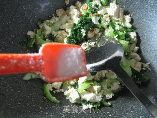 Stir-fried Old Tofu with Salted Duck and Green Vegetables recipe