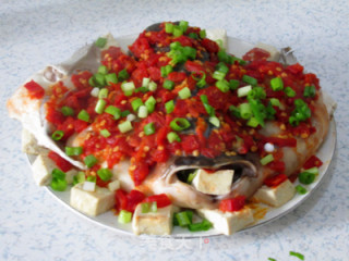 Chopped Pepper Fish Head Tofu recipe