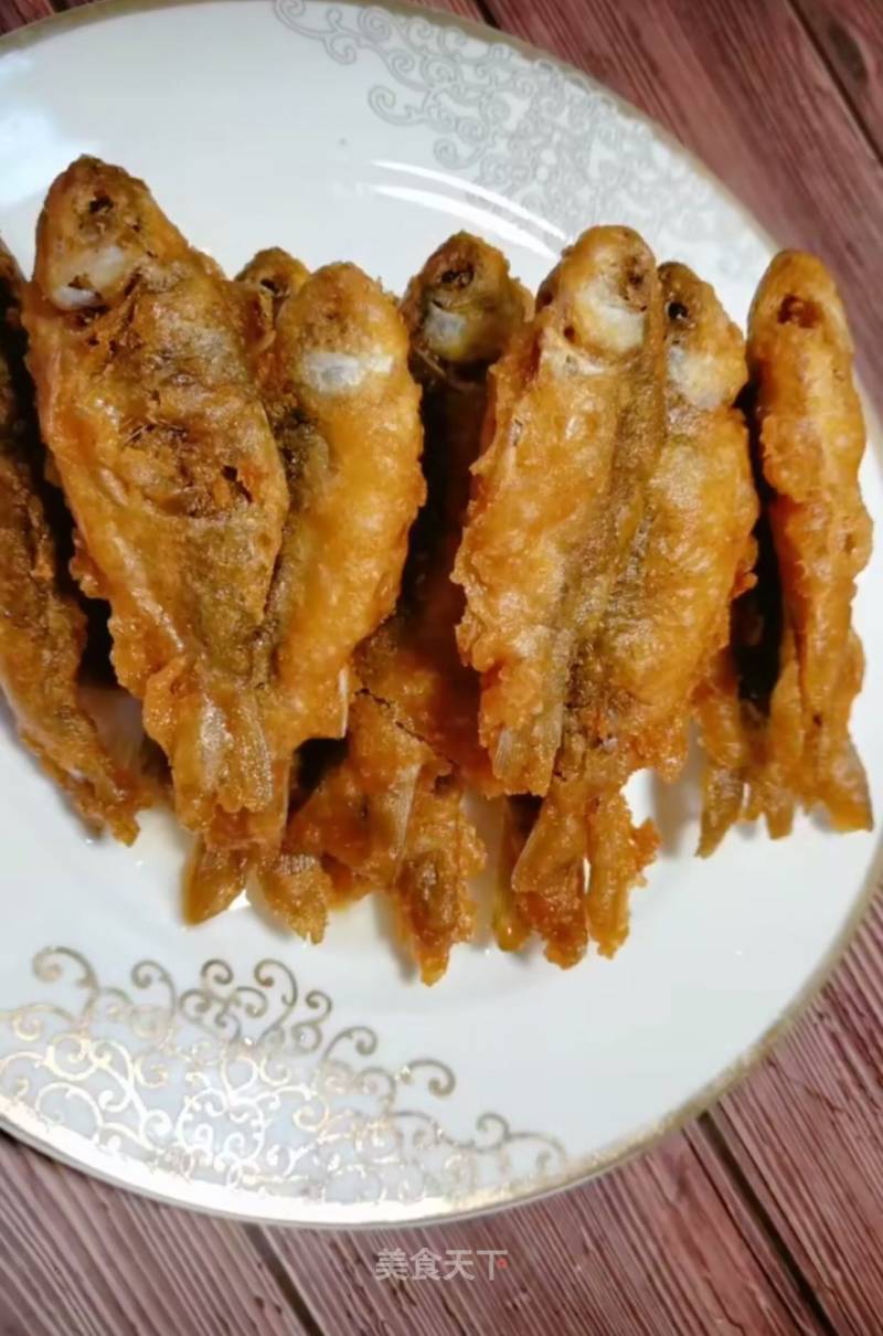 Fried Small Crucian Carp recipe