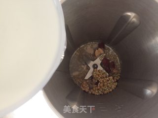 Soy Milk with Buckwheat and Red Dates recipe