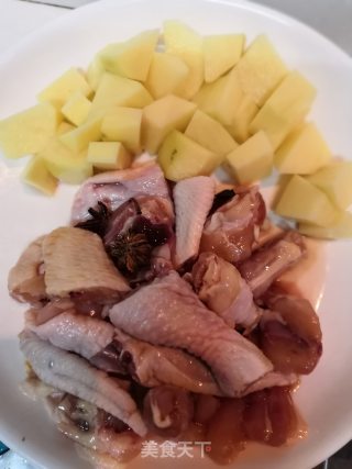 Braised Chicken Nuggets with Potatoes recipe