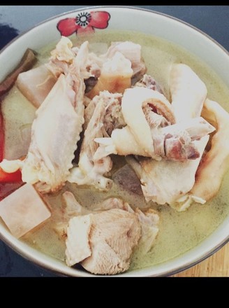Sour Radish Lao Duck Soup