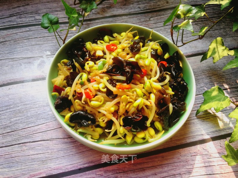 Fried Fungus with Soybean Sprouts recipe