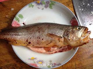 Fragrant Yellow Croaker recipe