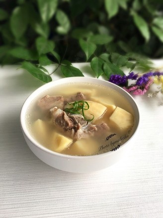 Winter Bamboo Shoots and Keel Soup recipe