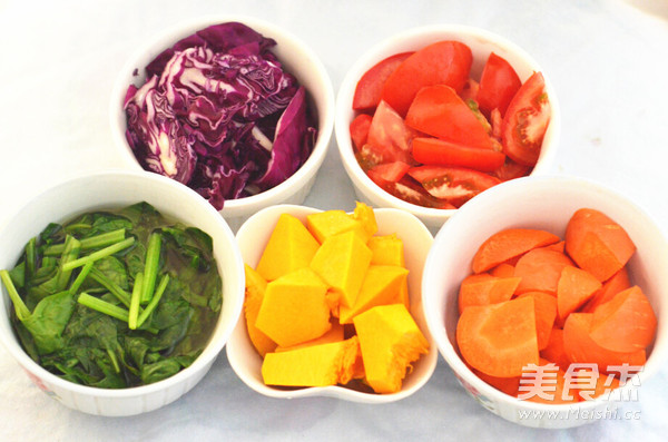 Colorful Vegetable Noodles recipe