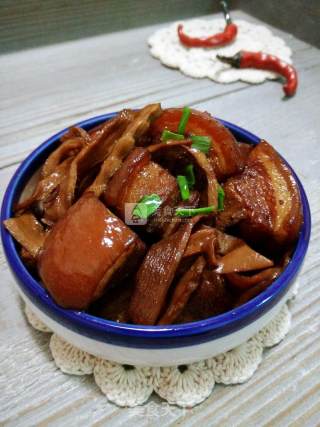 Braised Pork with Bamboo Shoots recipe