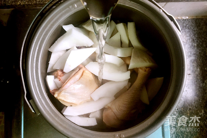 Fresh Old Hot Soup! Coconut Pot Chicken recipe