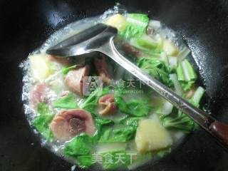 Pork Cabbage Chicken Drumstick with Boiled Potatoes recipe