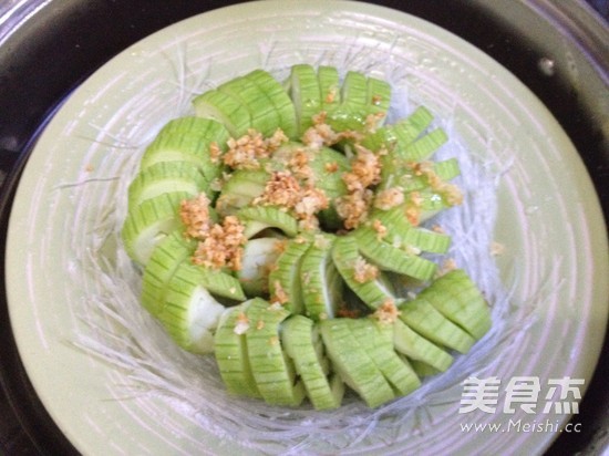 Garlic Loofah Vermicelli in Clay Pot recipe