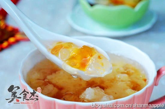 Saponaria Rice Peach Gum White Fungus recipe