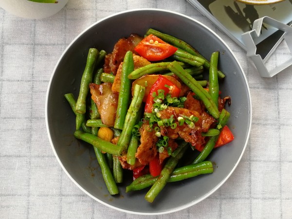 Stir-fried Pork with Green Beans in Sauce recipe