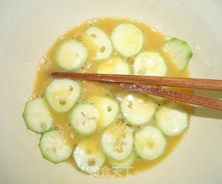 Loofah Omelette recipe