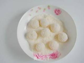 Soft and Glutinous Snacks----【shredded Coconut Glutinous Rice Cakes】 recipe