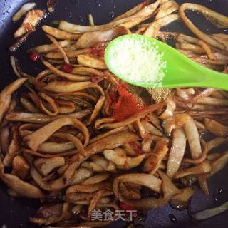 Spicy Shredded King Pleurotus recipe
