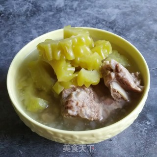 Bitter Gourd Pork Ribs Soup recipe