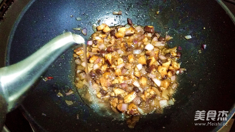 Pasta with Black Pepper and Shiitake Mushrooms recipe