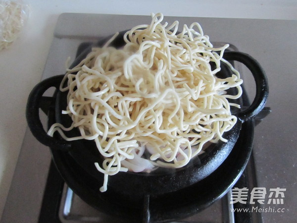 Mushroom Chicken Noodles recipe