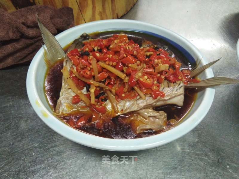 Steamed Fish Cubes with Tea Oil recipe