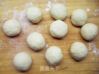Purple Sweet Potato Bread Roll recipe