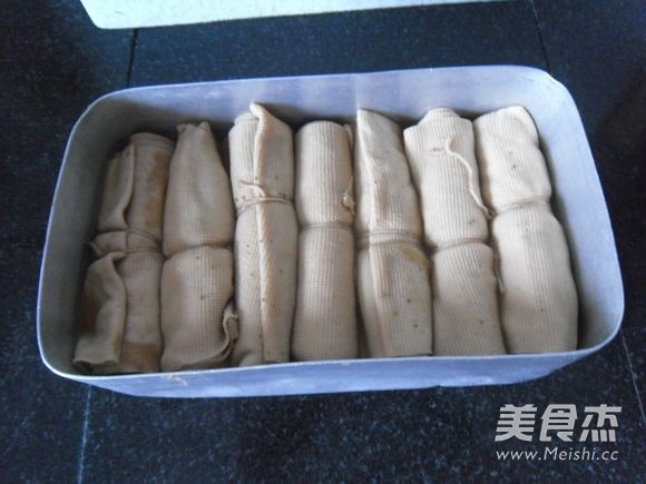 Old Soup Tofu Rolls recipe