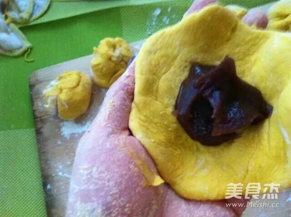 Pumpkin Bean Paste Snacks recipe