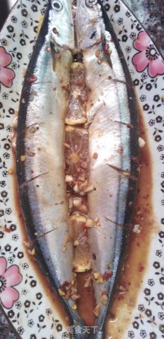 Grilled Lemon Saury recipe