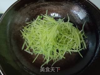 Stir-fried Shredded Lettuce recipe