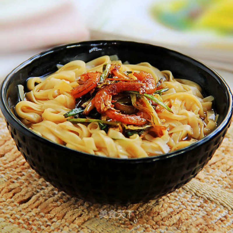 Open Onion Oil Noodles recipe