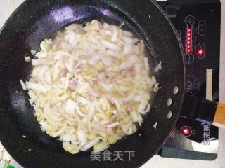 Simple and Delicious Spicy Soup with Shredded Pork recipe