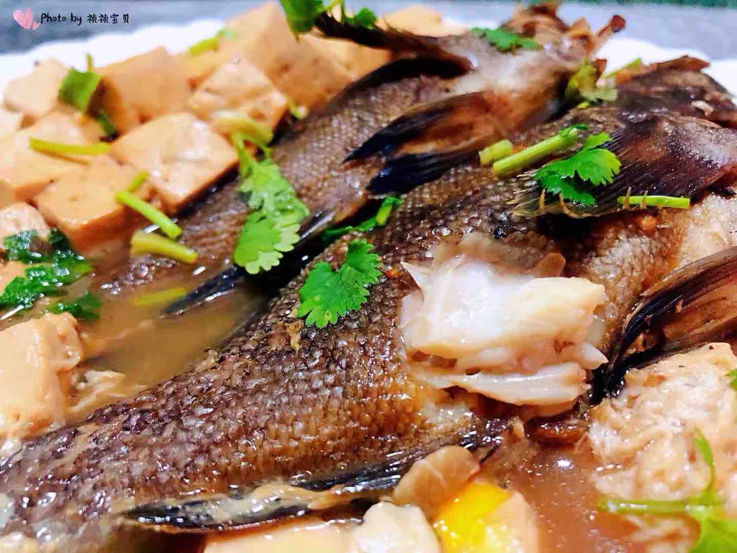 Stewed Black Fish with Quail Egg Tofu recipe
