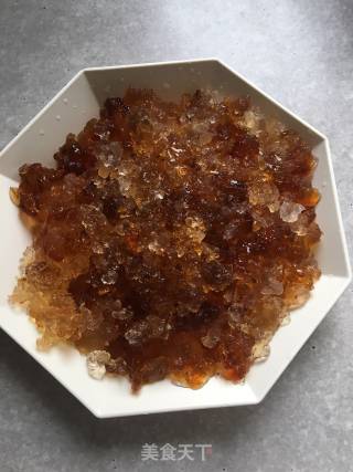 Rock Sugar Wolfberry Peach Gum Mixed with Milk recipe