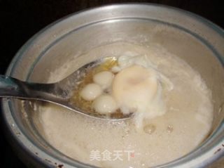 Stuffed Egg Glutinous Rice Balls recipe