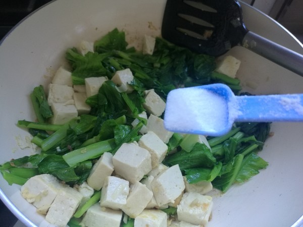 Stir-fried Tofu with Cabbage recipe