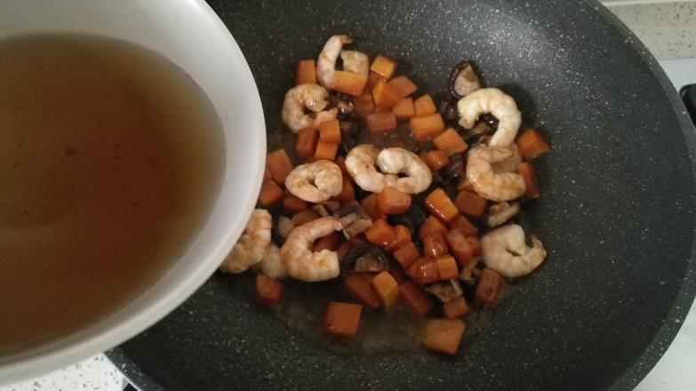 Pumpkin and Shrimp Braised Rice recipe