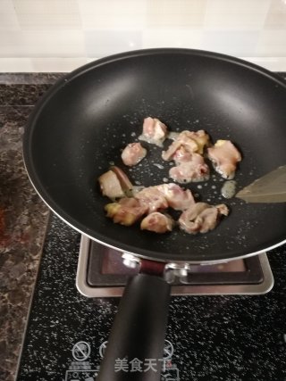 Stir-fried Potato Shreds with Chicken Nuggets recipe