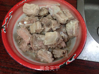 Pork Ribs and Spring Vegetable Claypot recipe