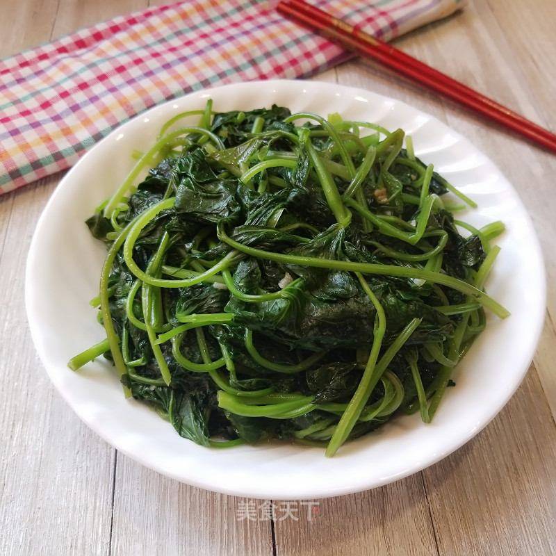 Potato Leaves Soaked with Fermented Bean Curd recipe