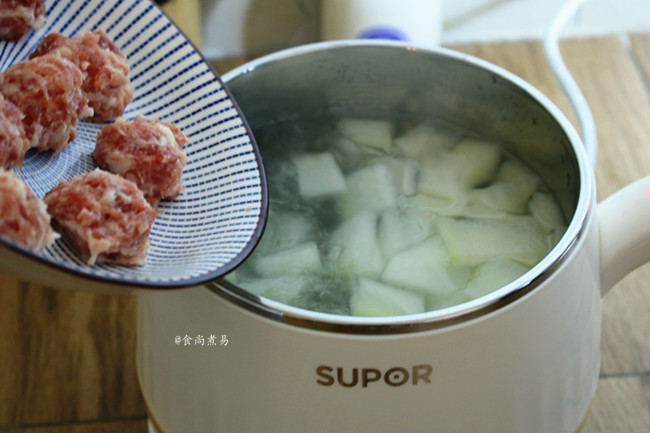 Winter Melon Meatballs and Fresh Mushroom Soup recipe