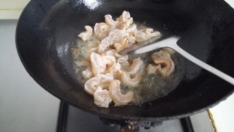 Stir-fried Shrimp with Asparagus and Lily recipe