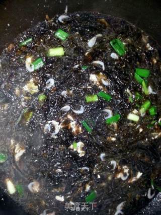Seaweed Shrimp Preserved Egg Soup recipe