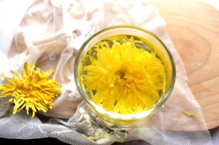 Golden Silk Chrysanthemum Rock Candy Drink recipe