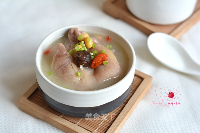 Soy Pork Knuckle Soup recipe