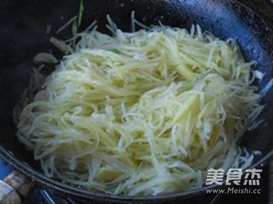 Vegetarian Fried Potato Shreds recipe