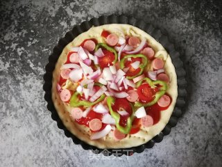 Onion Ham Pizza recipe