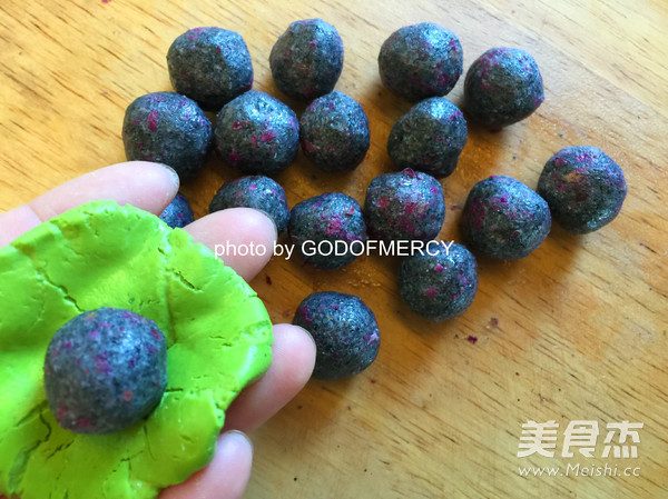 A Passionate Rose Glutinous Rice Ball recipe