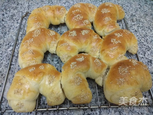 Yogurt Pork Floss Rolls recipe