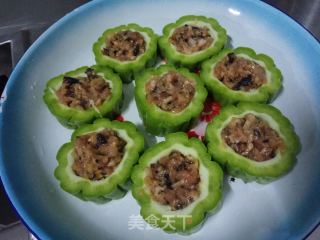 Hakka Stuffed Bitter Gourd recipe