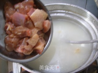 Cantonese Style Chicken Porridge-delicious Hot Porridge Can be Made in The Morning recipe