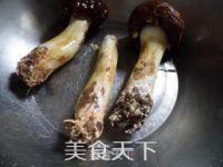 Stewed Pork with Matsutake recipe